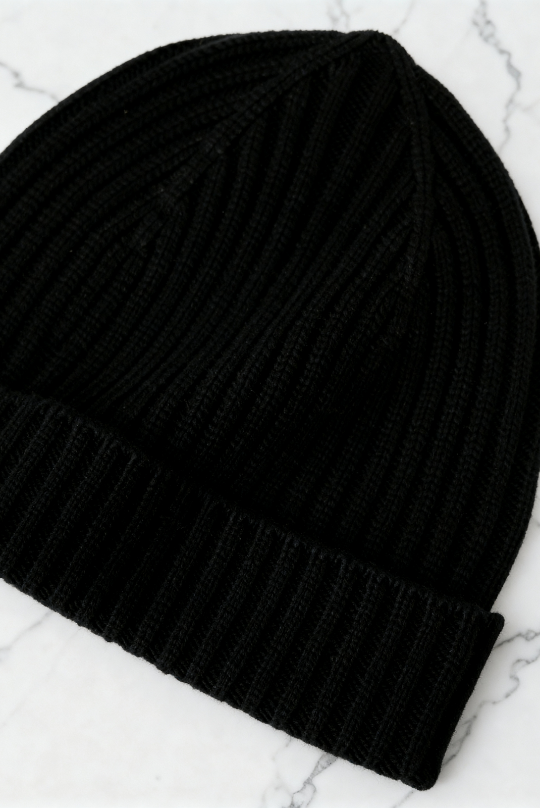 Siyah Merino Wool Wintertime Essentials 3